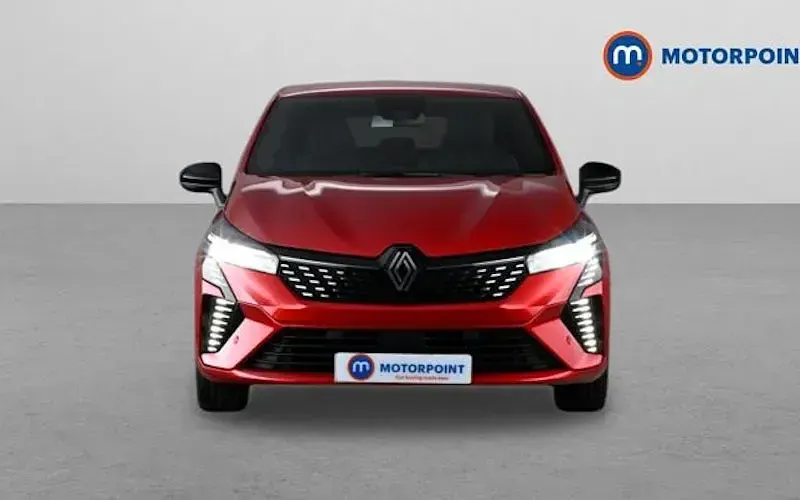 Used Renault Clio Techno 143 HP (105 kW) 2025 Hatchback