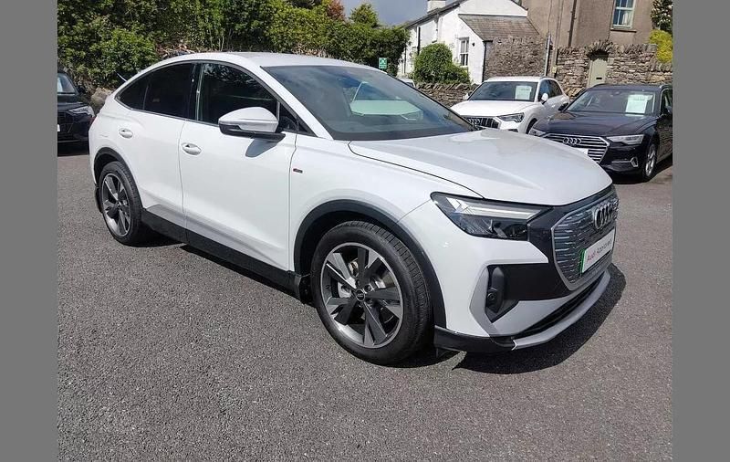 White Used 2025 Audi Q4 Sportback e-tron S-Line SUV | £34,995 - Image 1/4