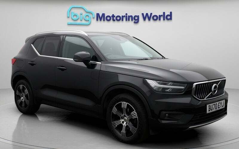 Used 2022 Volvo XC40 Inscription SUV | £20,000 (Good price) - Image 1/4