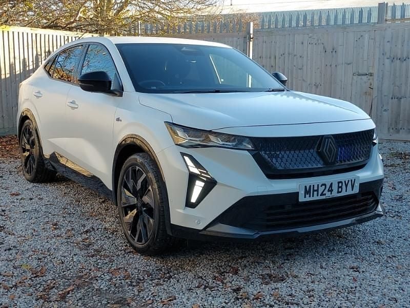 White Used 2024 Renault Rafale Techno Esprit Alpine SUV | £28,498 (Good price) - Image 1/4