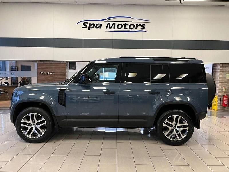 Used Land Rover Defender S 250 HP (183 kW) 2021 Blue SUV