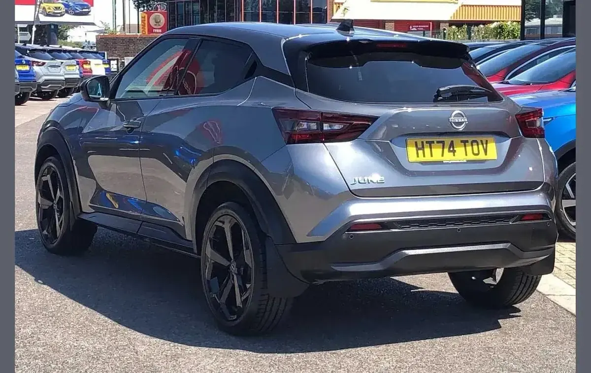 Used Nissan Juke Tekna 114 HP (83 kW) 2025 Grey SUV