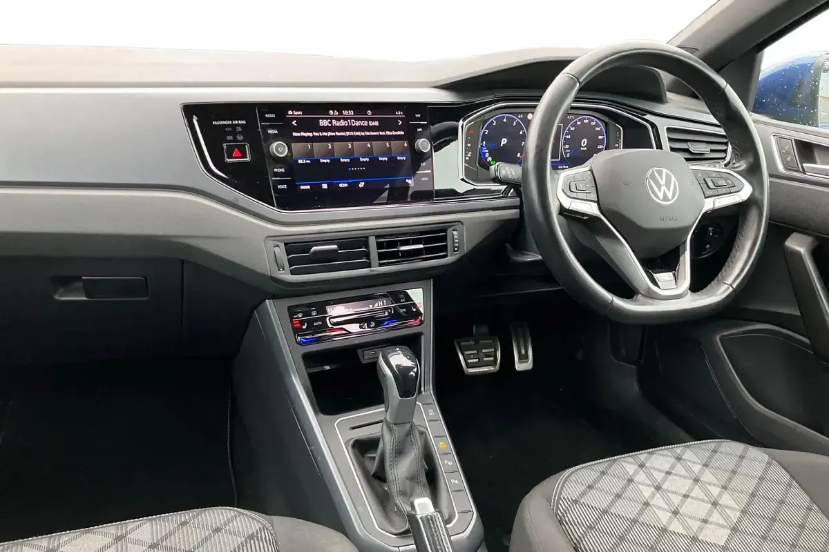 Used VW Taigo R-line 150 HP (110 kW) 2022 Blue SUV