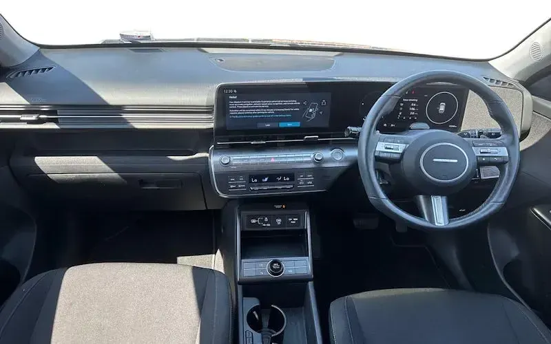 Used Hyundai Kona Advanced 120 HP (88 kW) 2024 Blue SUV
