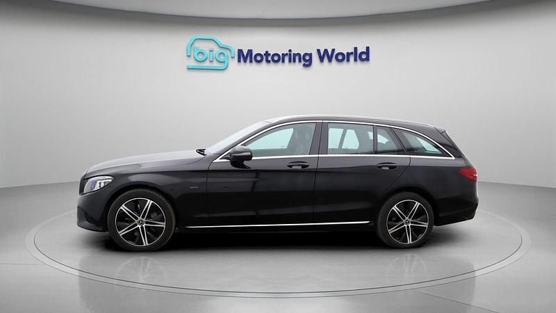 Used Mercedes C300 Sport Edition 245 HP (180 kW) 2021 Black Estate