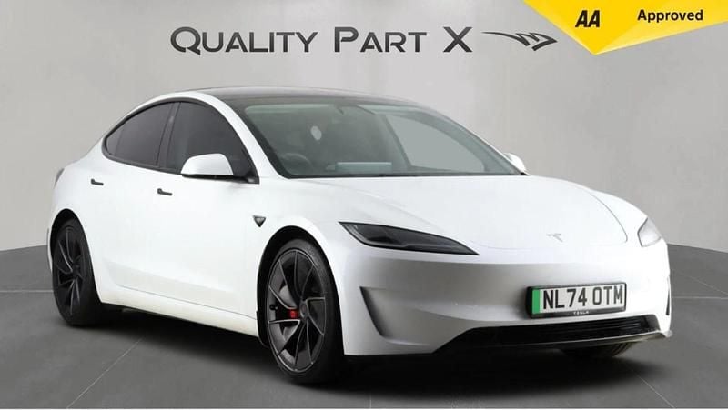 Used Tesla Model 3 Performance 77 kW (106 HP) 2024 White Sedan