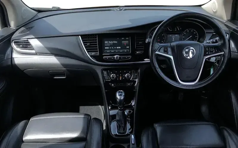 Używany Vauxhall Mokka Elite 140 KM (102 kW) 2018 Pomarańczowy SUV