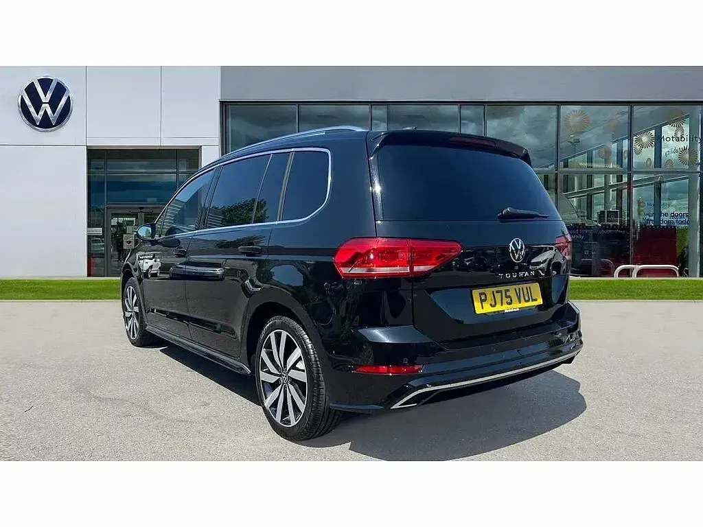 Used VW Touran R-line 150 HP (110 kW) 2025 Grenadilla black metallic MPV