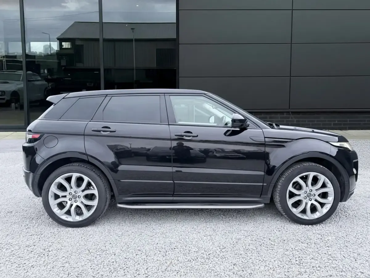 Used Land Rover Range Rover evoque Dynamic 190 HP (139 kW) 2013 Black SUV
