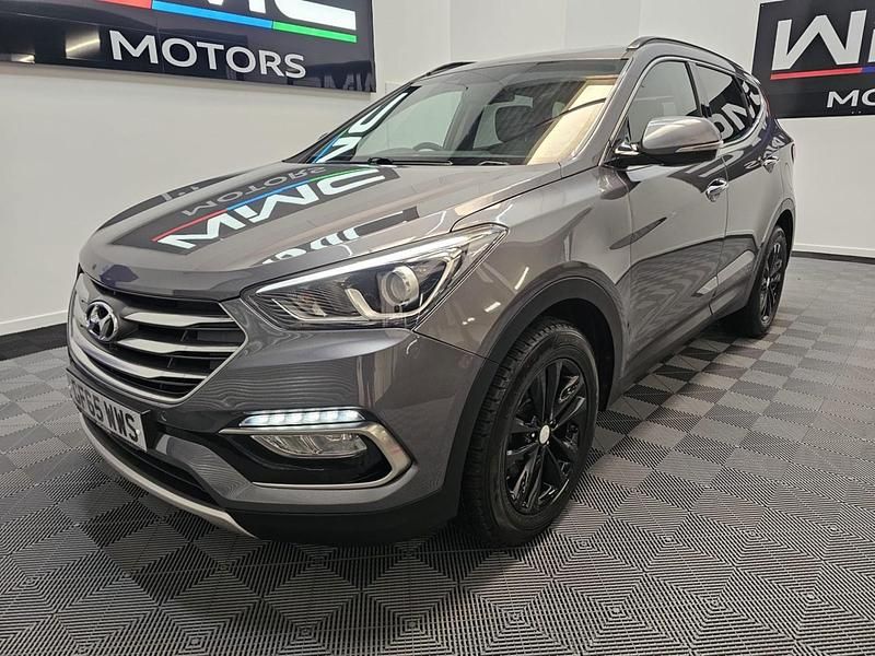 Used Hyundai Santa Fe Premium 2015 Silver SUV