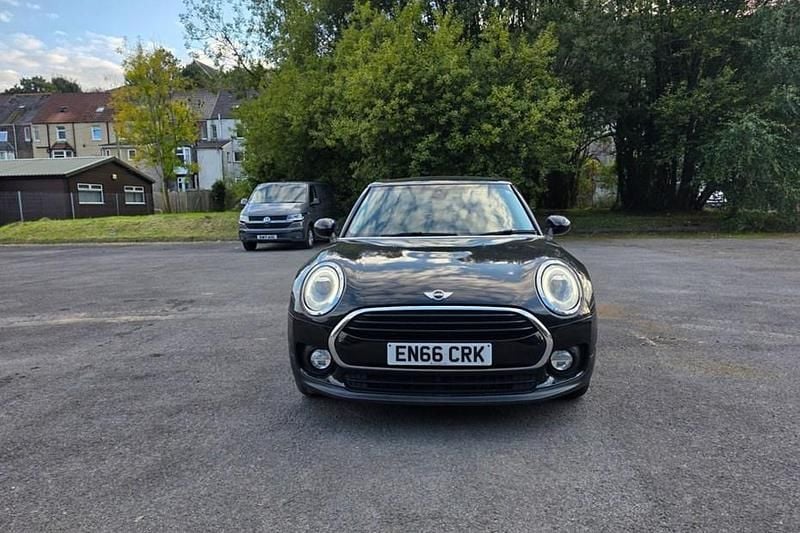 Used Mini Cooper Clubman 2016 Black Estate