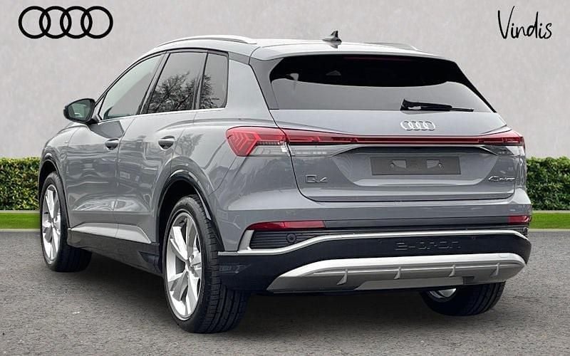New Audi Q4 e-tron S-Line 210 kW (286 HP) 2025 SUV