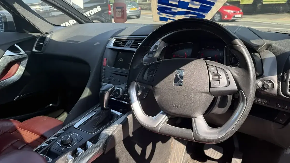 Used Citroën DS5 2013 Grey Hatchback