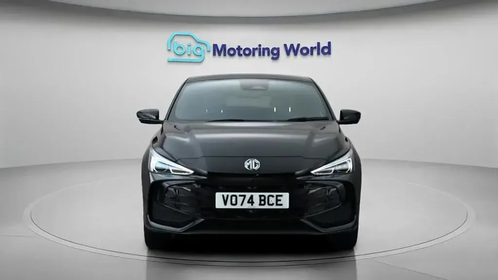 Used MG MG3 Trophy 192 HP (141 kW) 2024 Black Hatchback
