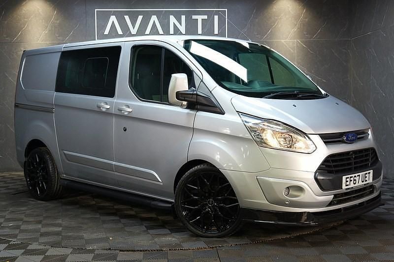 Used Ford Transit Custom Limited 170 HP (125 kW) 2017 Silver Van