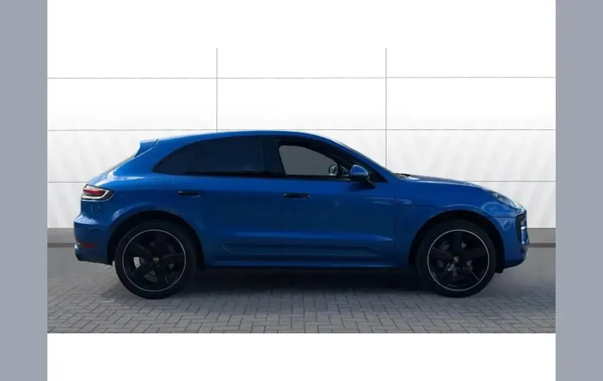 Used Porsche Macan S 354 HP (260 kW) 2019 Blue SUV