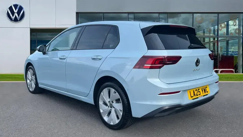 Used VW Golf VIII Match 150 HP (110 kW) 2025 Crystal ice blue metallic