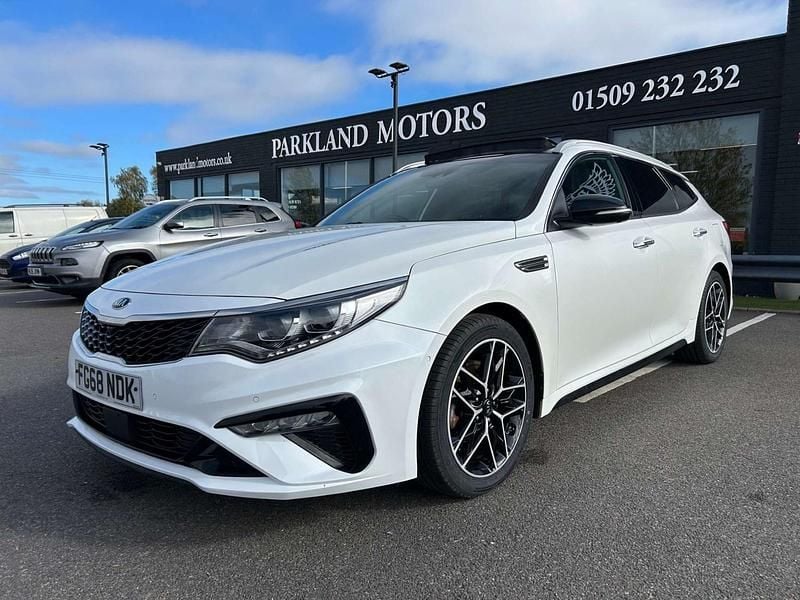 Used Kia Optima GT-Line S 134 HP (98 kW) 2018 White Estate