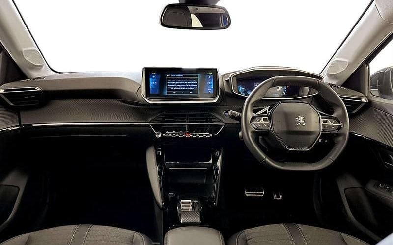 Used Peugeot e-208 Allure+ 100 kW (136 HP) 2023 Hatchback