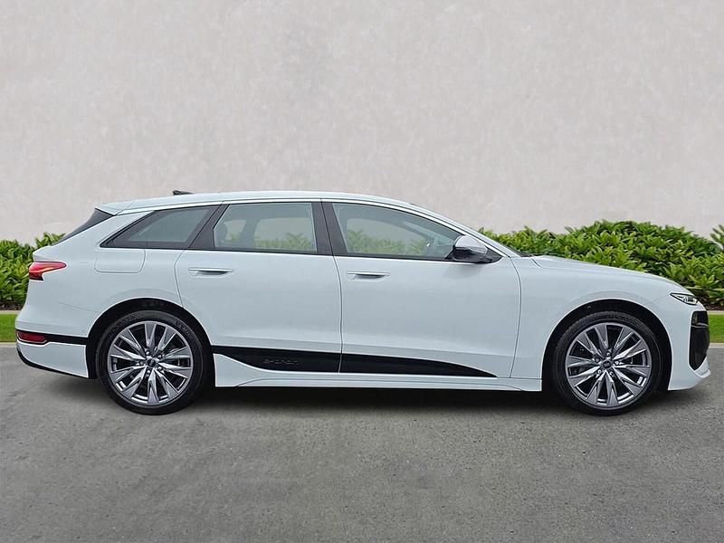 New Audi A6 e-tron Sport 210 kW (286 HP) 2025 White Estate