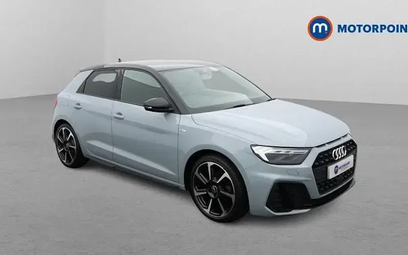 Usado Audi A1 Sportback Black Edition 110 CV (80 kW) 2024 Utilitario