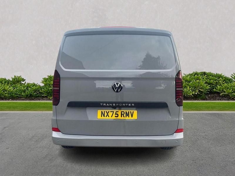 Used VW Transporter Pro 170 HP (125 kW) 2025 Grey Van