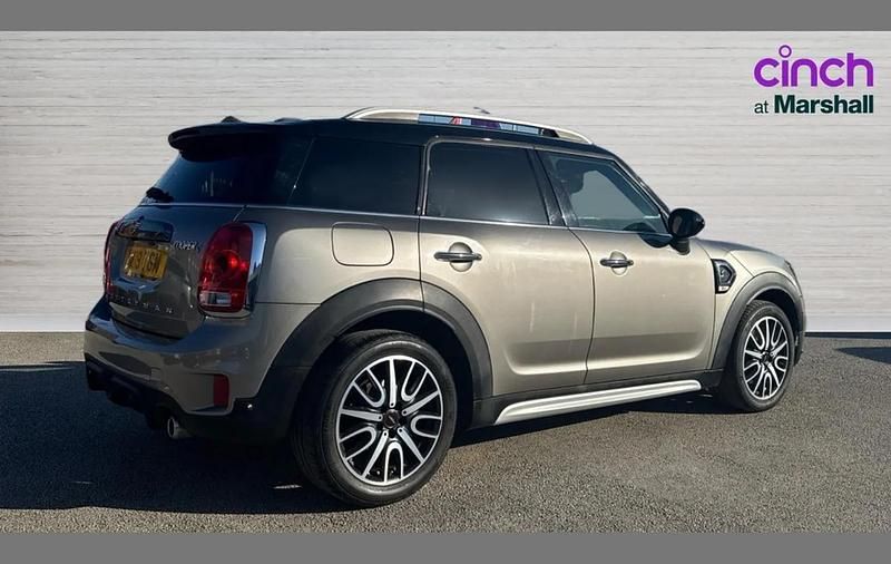 Used Mini Cooper S Countryman Sport 192 HP (141 kW) 2019 Silver SUV