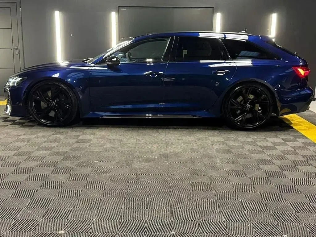 Used Audi RS6 Comfort 600 HP (441 kW) 2021 Blue Estate