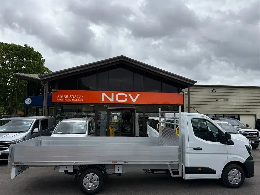 New Renault Master 2026 White MPV
