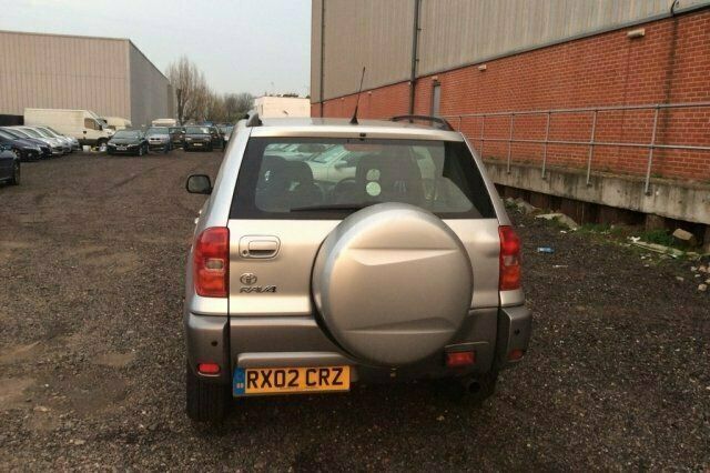 Begagnad Toyota RAV4 147 HK (108 kW) 2002 SUV
