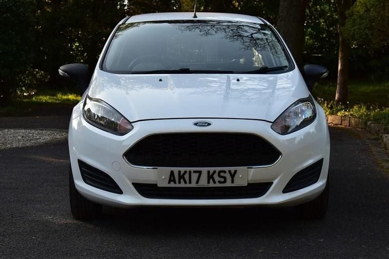 Usado Ford Fiesta 2017 Branco Citadino