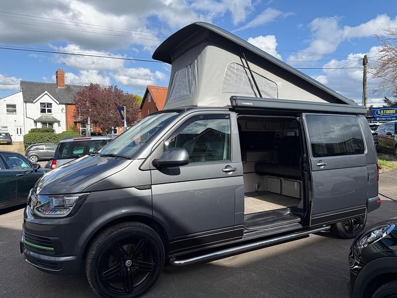 Begagnad VW Transporter Startline 2018 Grå Van