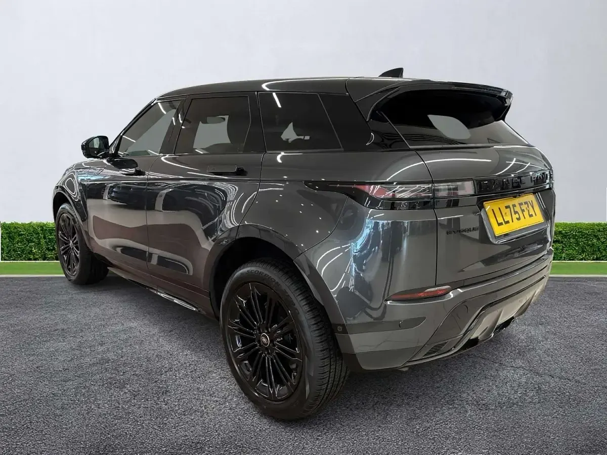 Used Land Rover Range Rover evoque SE Dynamic 2025 Grey SUV