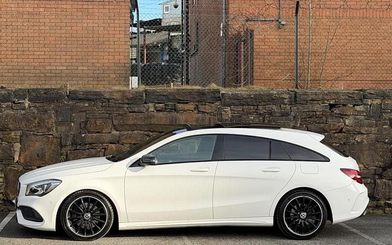 Used Mercedes CLA220 Shooting Brake AMG line 184 HP (135 kW) 2019 Estate