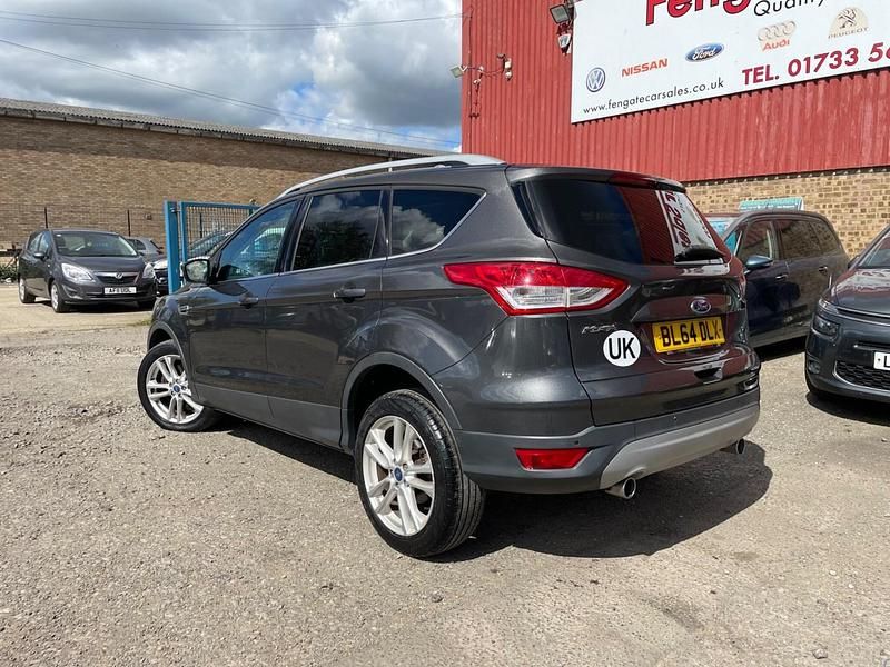 Begagnad Ford Kuga Titanium X 2015 Grå SUV
