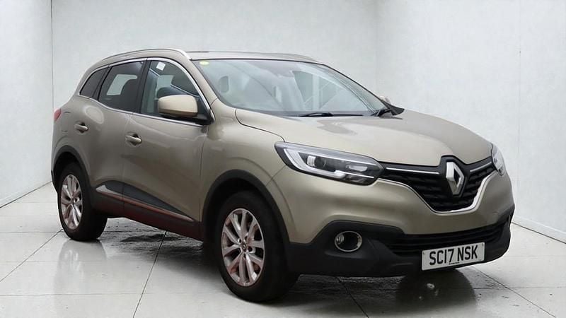 Beige Used 2017 Renault Kadjar Dynamique SUV | £6,772 (Good price) - Image 1/4