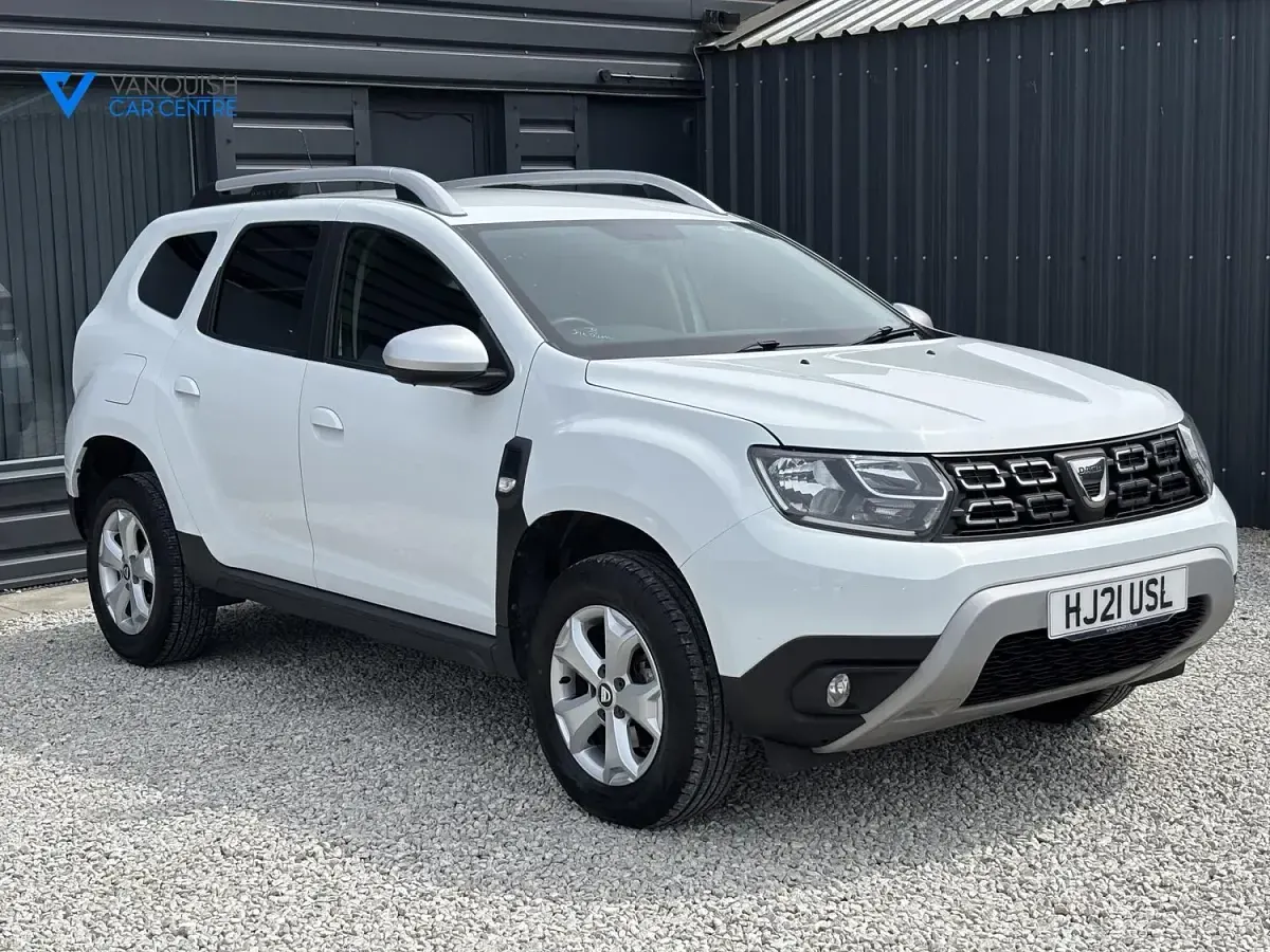 Used Dacia Duster Comfort 115 HP (84 kW) 2021 White SUV