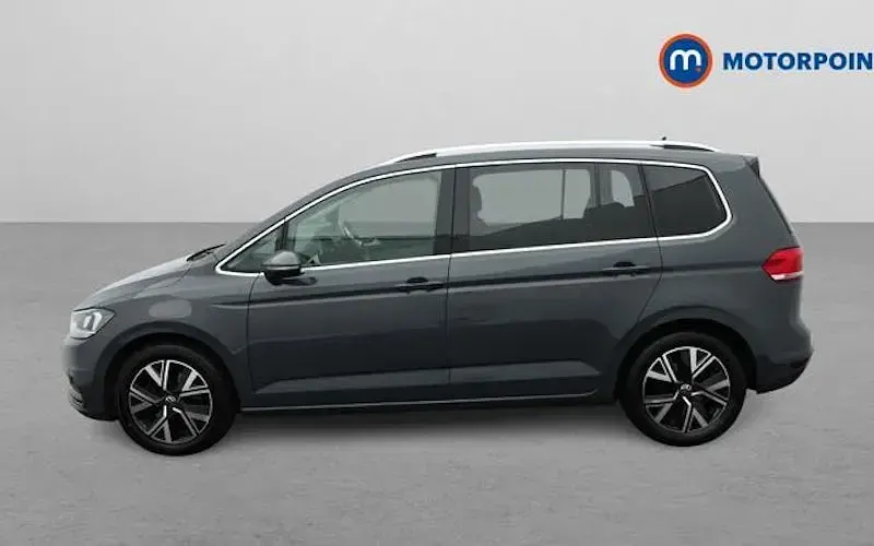 Używany VW Touran SEL 150 KM (110 kW) 2025 Minivan
