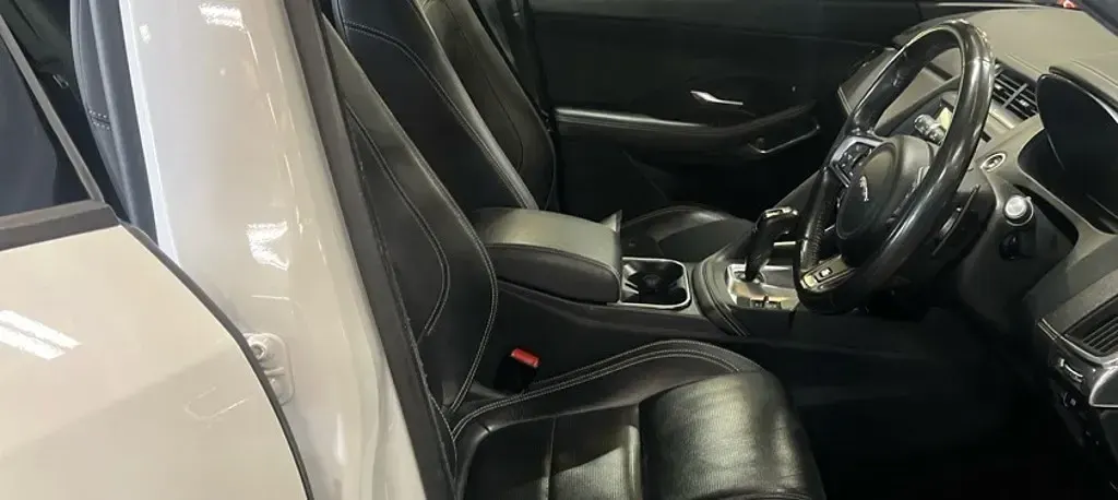 Used Jaguar E-Pace R-Dynamic 2018 White SUV