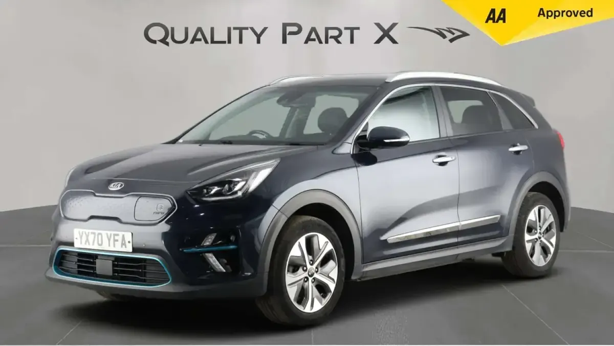 Used Kia e-Niro 147 kW (201 HP) 2020 Blue SUV