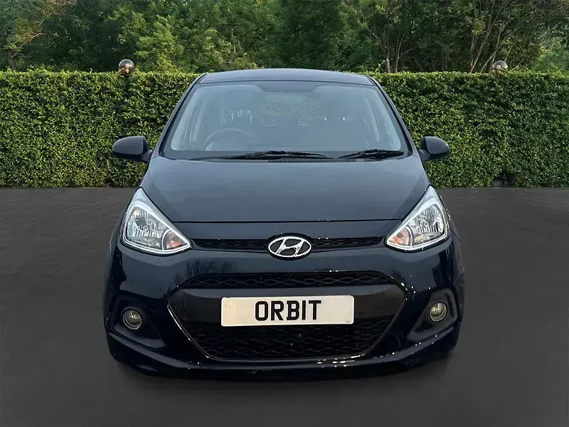 Used Hyundai i10 SE 87 HP (63 kW) 2014 Black Hatchback