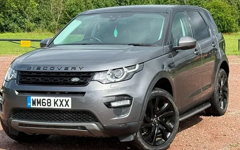 Used Land Rover Discovery Sport HSE 241 HP (177 kW) 2019 Grey SUV