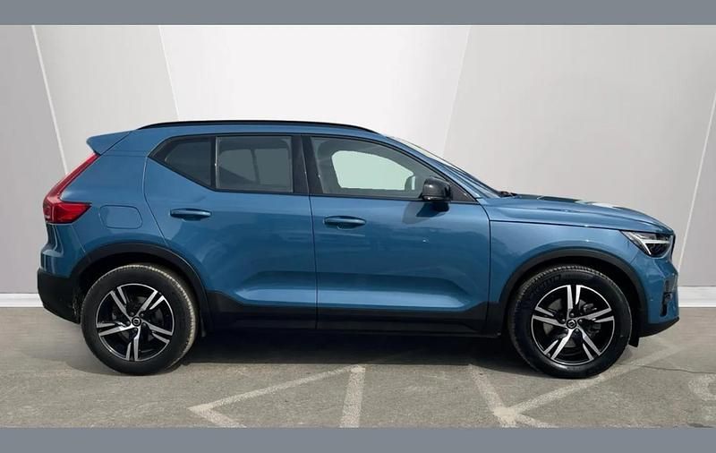 Used Volvo XC40 Plus 163 HP (119 kW) 2023 Fjord blue SUV