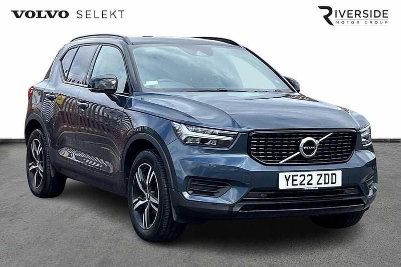 Used Volvo XC40 R-Design 163 HP (119 kW) 2022 Denim blue SUV
