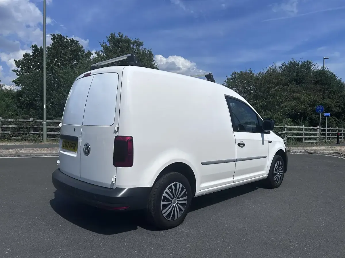 Used VW Caddy Startline 102 HP (75 kW) 2017 White MPV
