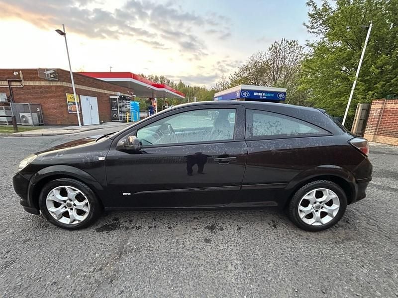 Used Vauxhall Astra 2007 Black Hatchback