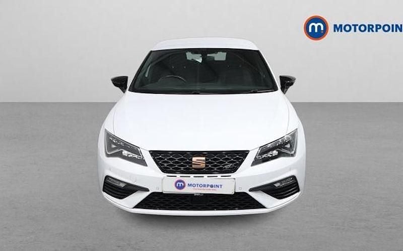 Used Seat Leon CUPRA 290 HP (213 kW) 2020 White Hatchback