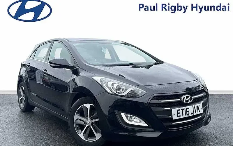 Used Hyundai i30 SE 101 HP (74 kW) 2016 Hatchback