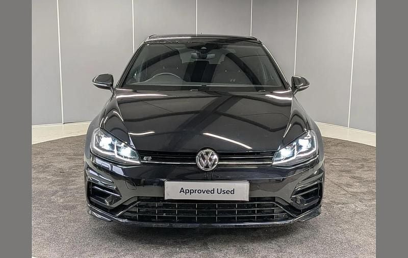 Used VW Golf VII R 300 HP (220 kW) 2019 Black Hatchback