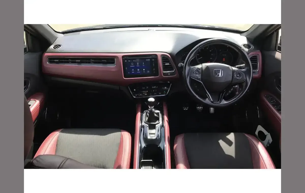 Second-hand Honda HR-V Sport 182 CP (133 kW) 2020 Negru SUV